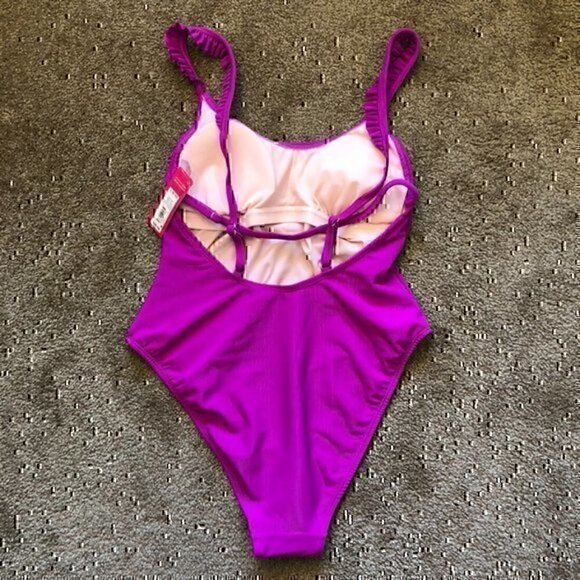 NEW NWT XHILARATION Ribbed Ruffle Shoulder One Piece Swimsuit Purple JRS Large - Picture 6 of 12